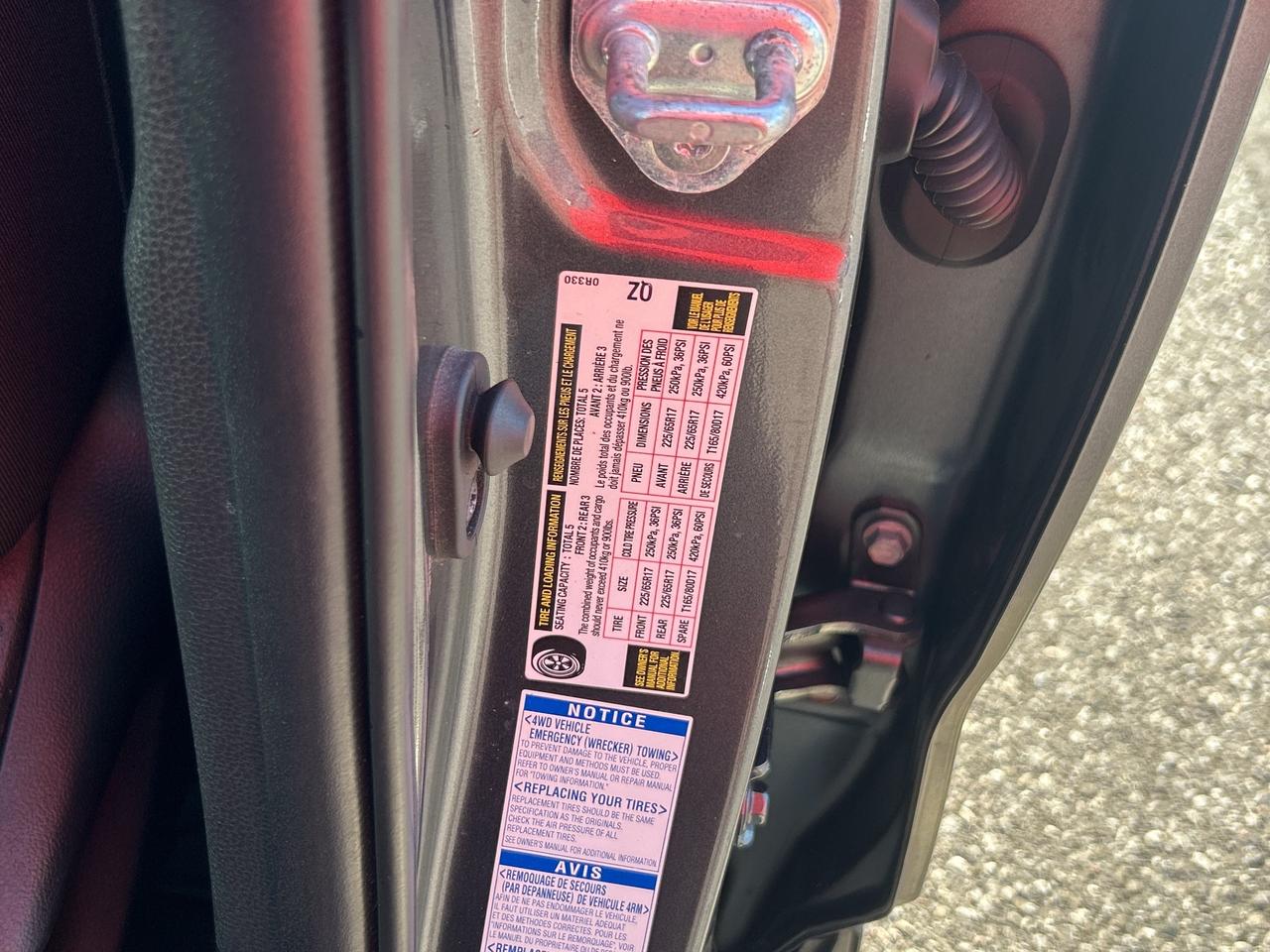 2021 Toyota RAV4 LE Photo