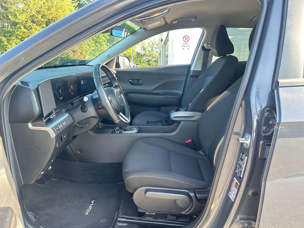 2024 Hyundai KONA Preferred AWD   Factory Warranty   Clean Carfax Photo