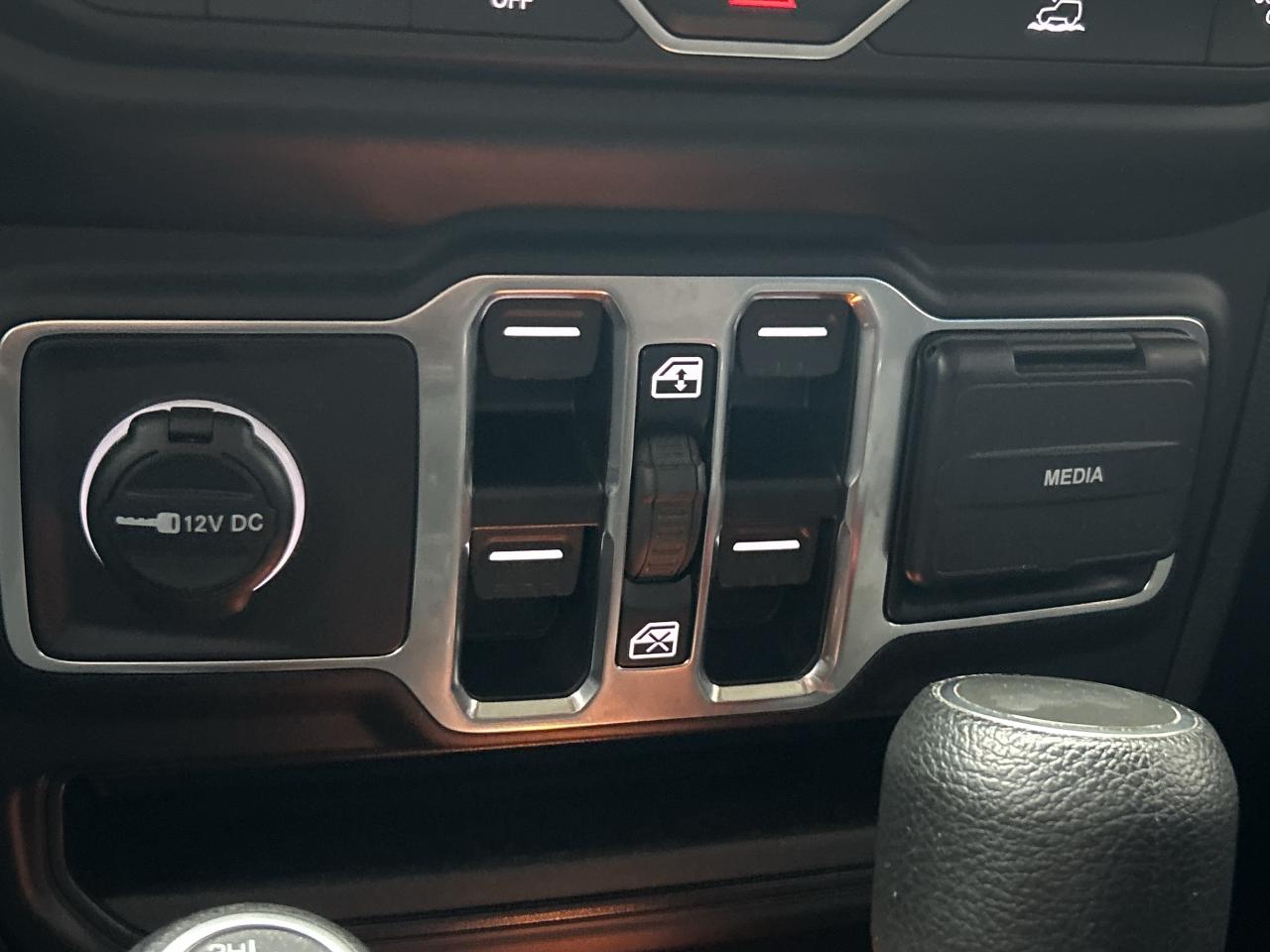 2023 Jeep Wrangler Sport S Convertible Hard Top   NAV   Clean Carfax Photo