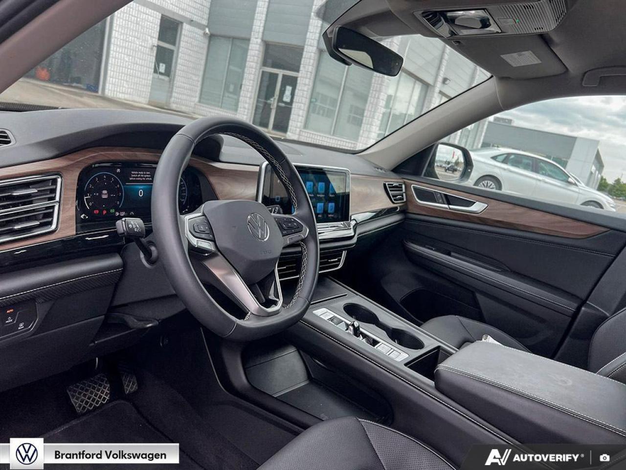 2024 Volkswagen Atlas 2.0 TSI Comfortline Photo