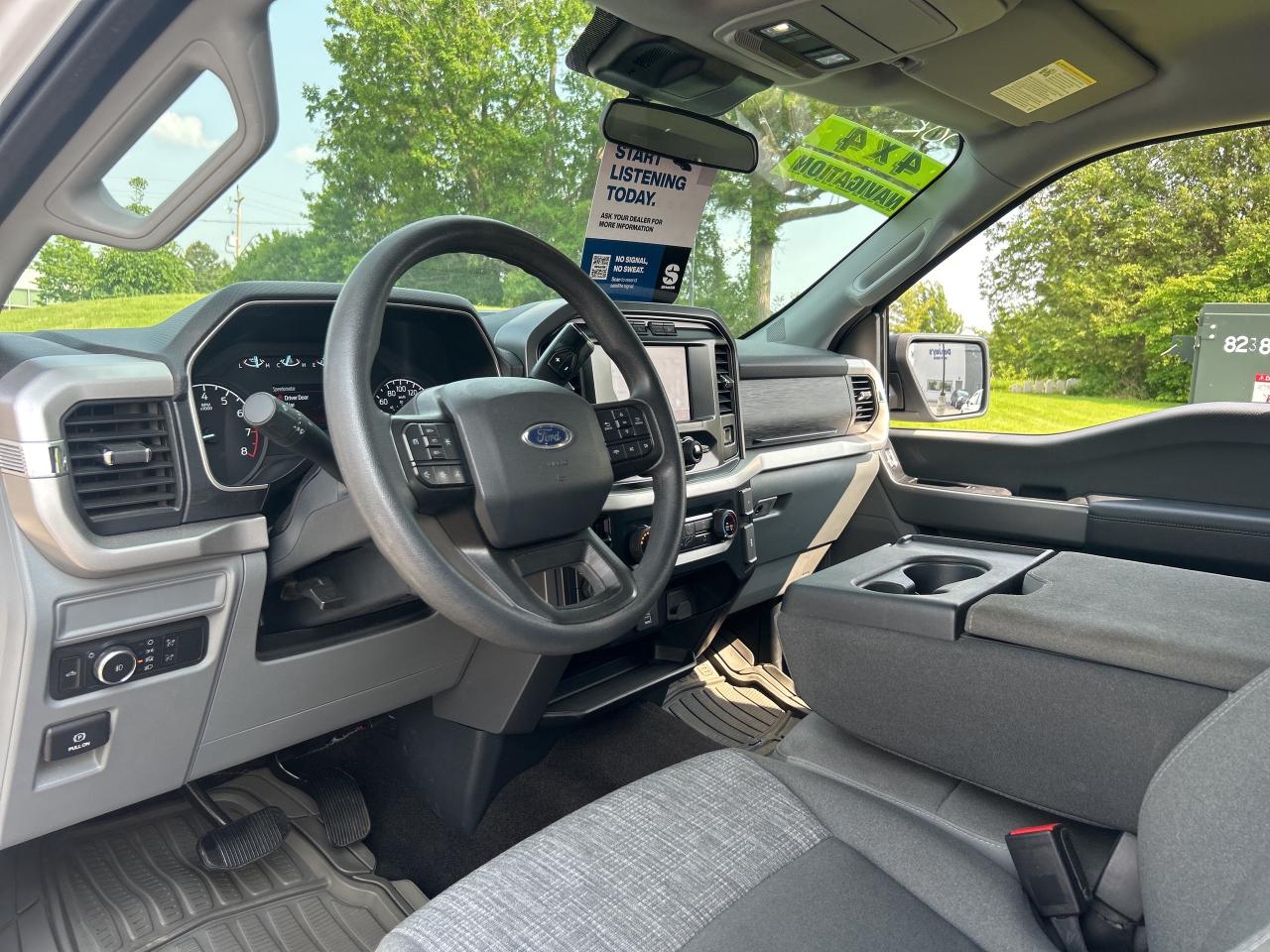 2022 Ford F-150 XLT SuperCrew 5.5' Box   NAV   Clean Carfax Photo