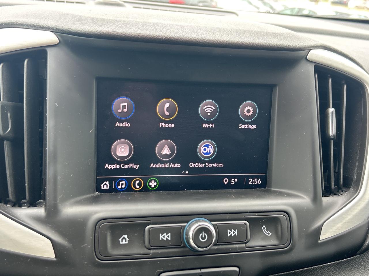 2024 GMC Terrain Low KM   Clean Carfax Photo