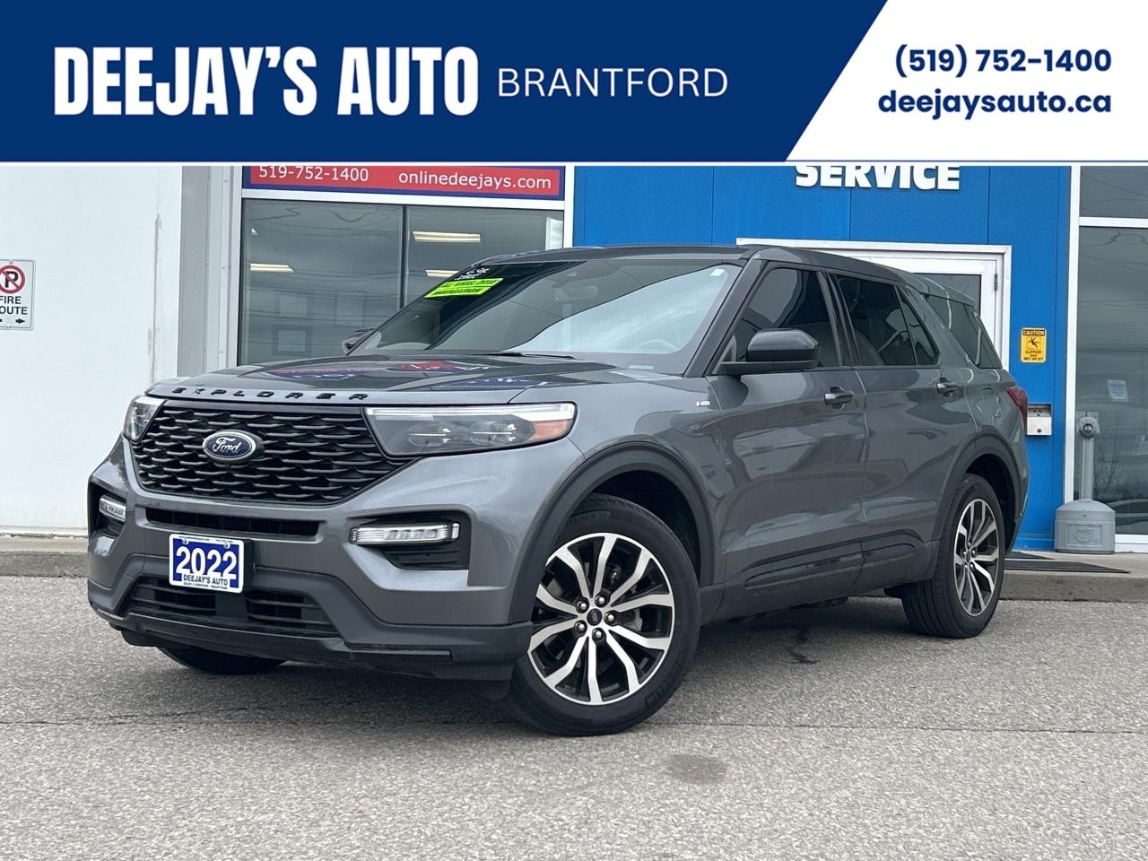 2022 Ford Explorer ST-Line   6 Pass   Loaded   Clean Carfax Photo0