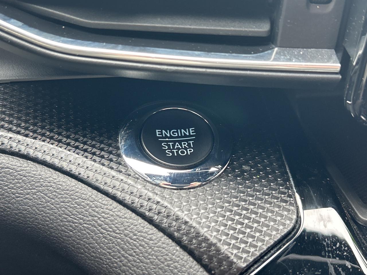 2022 Ford Explorer ST-Line   6 Pass   Loaded   Clean Carfax Photo