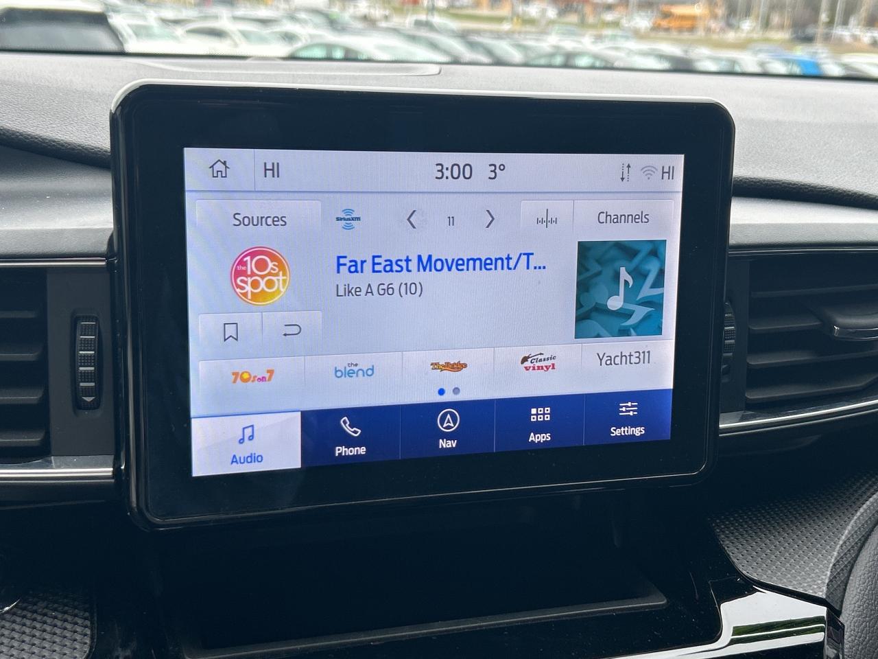 2022 Ford Explorer ST-Line   6 Pass   Loaded   Clean Carfax Photo