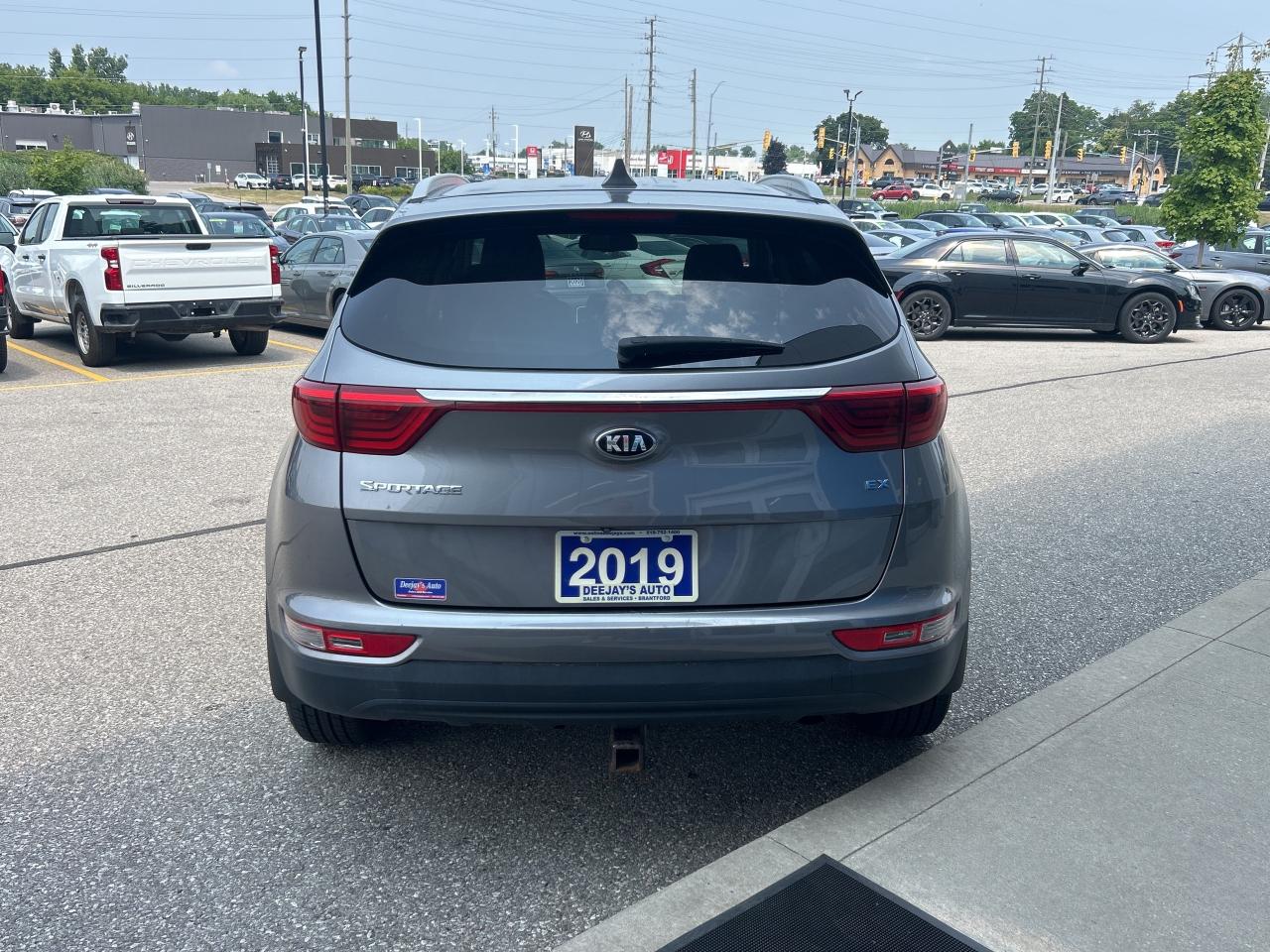 2019 Kia Sportage EX   Clean Carfax   Leather Photo3