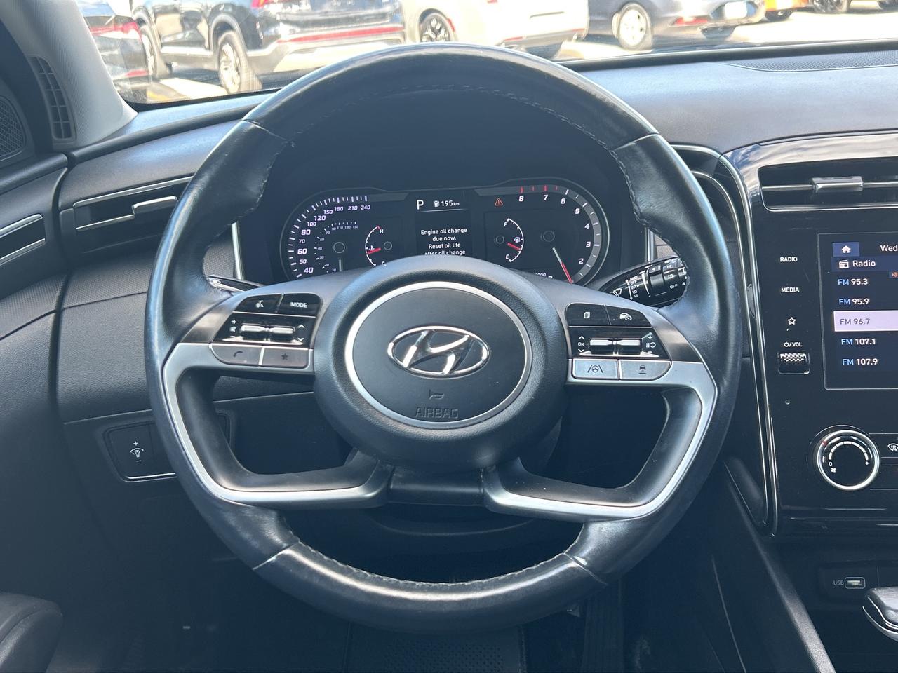 2023 Hyundai Tucson Preferred   Factory Warranty   Clean Carfax Photo