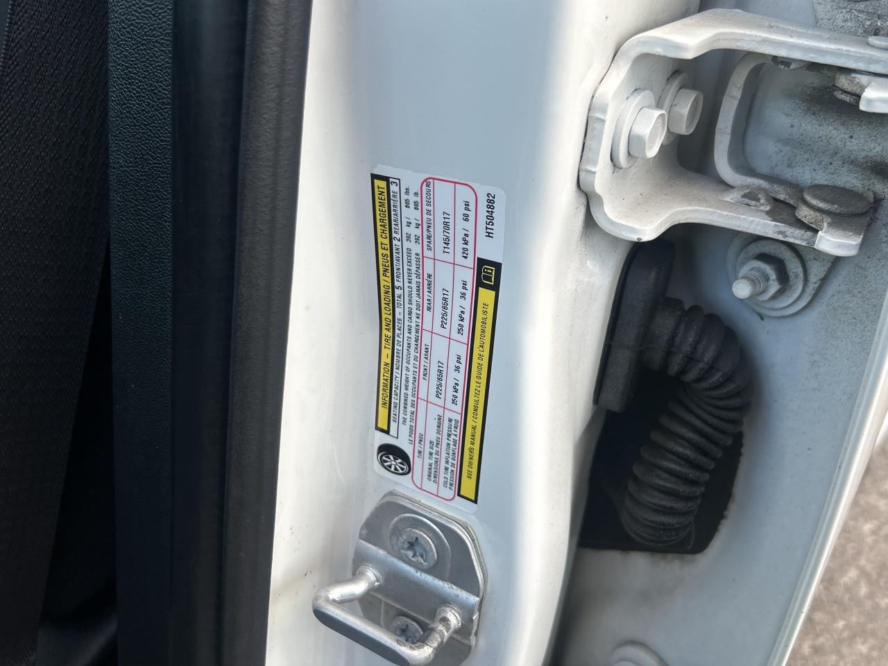 2017 Dodge Journey Canada Value Pkg   Clean Carfax Photo