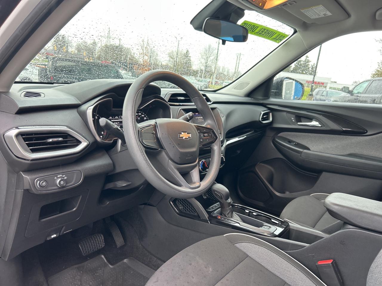 2023 Chevrolet TrailBlazer LS   Clean Carfax Photo