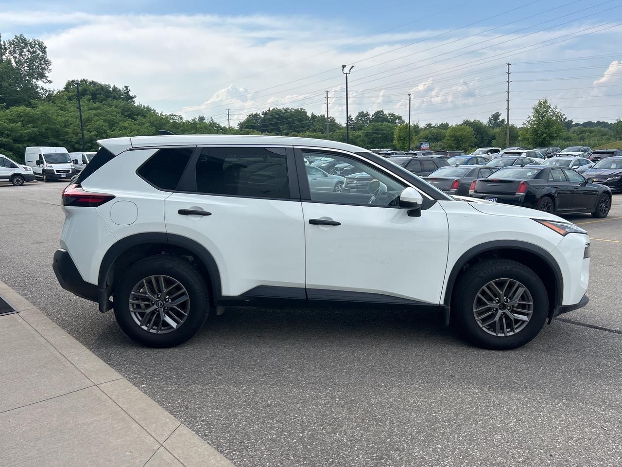 2022 Nissan Rogue S   Clean Carfax Photo