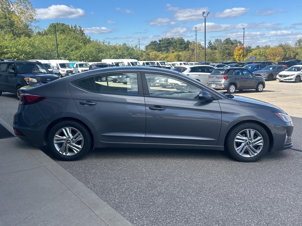 2020 Hyundai Elantra Preferred Photo