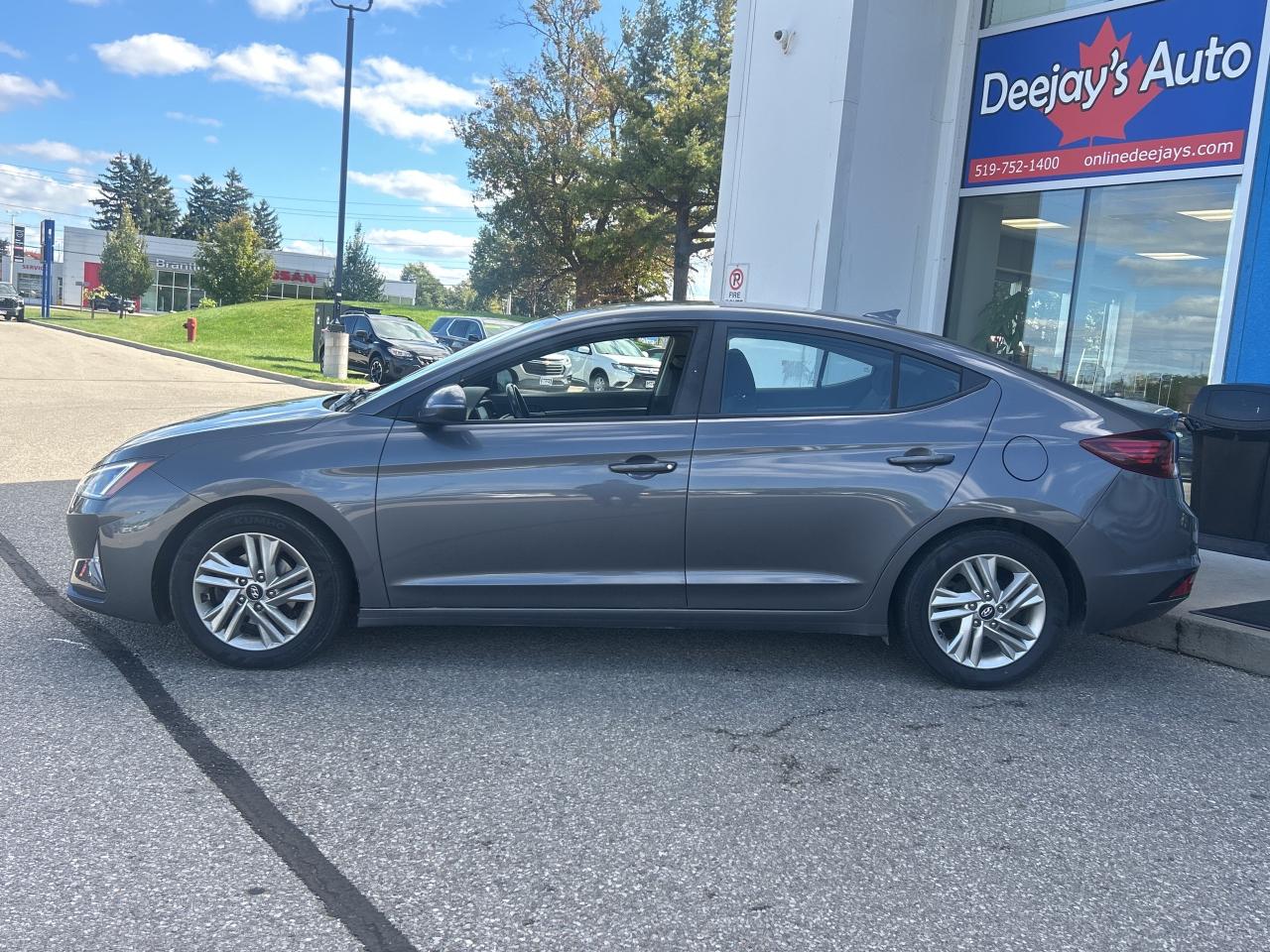 2020 Hyundai Elantra Preferred Photo