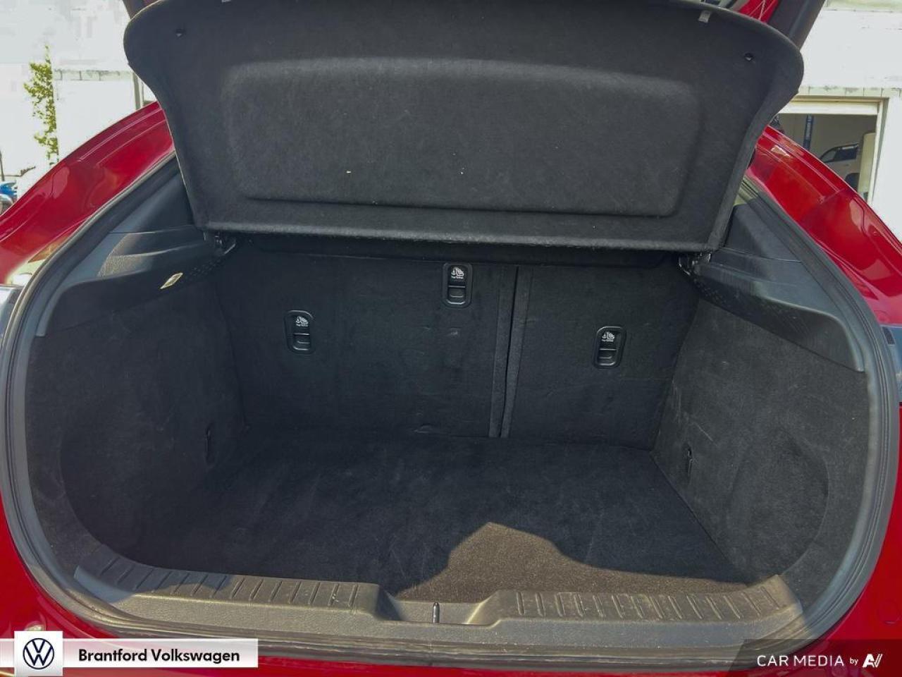 2022 Mazda CX-30 GT Photo