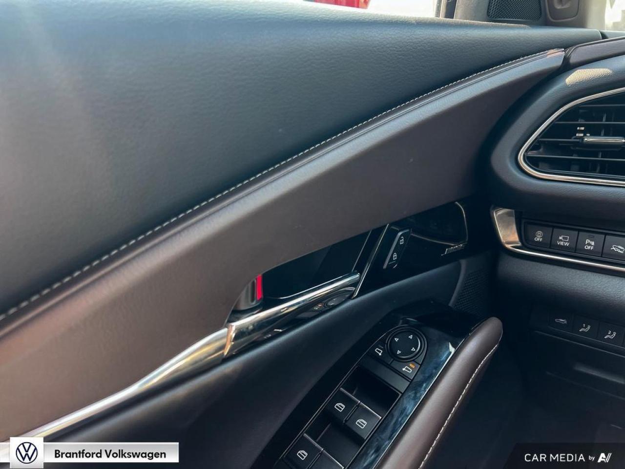 2022 Mazda CX-30 GT Photo