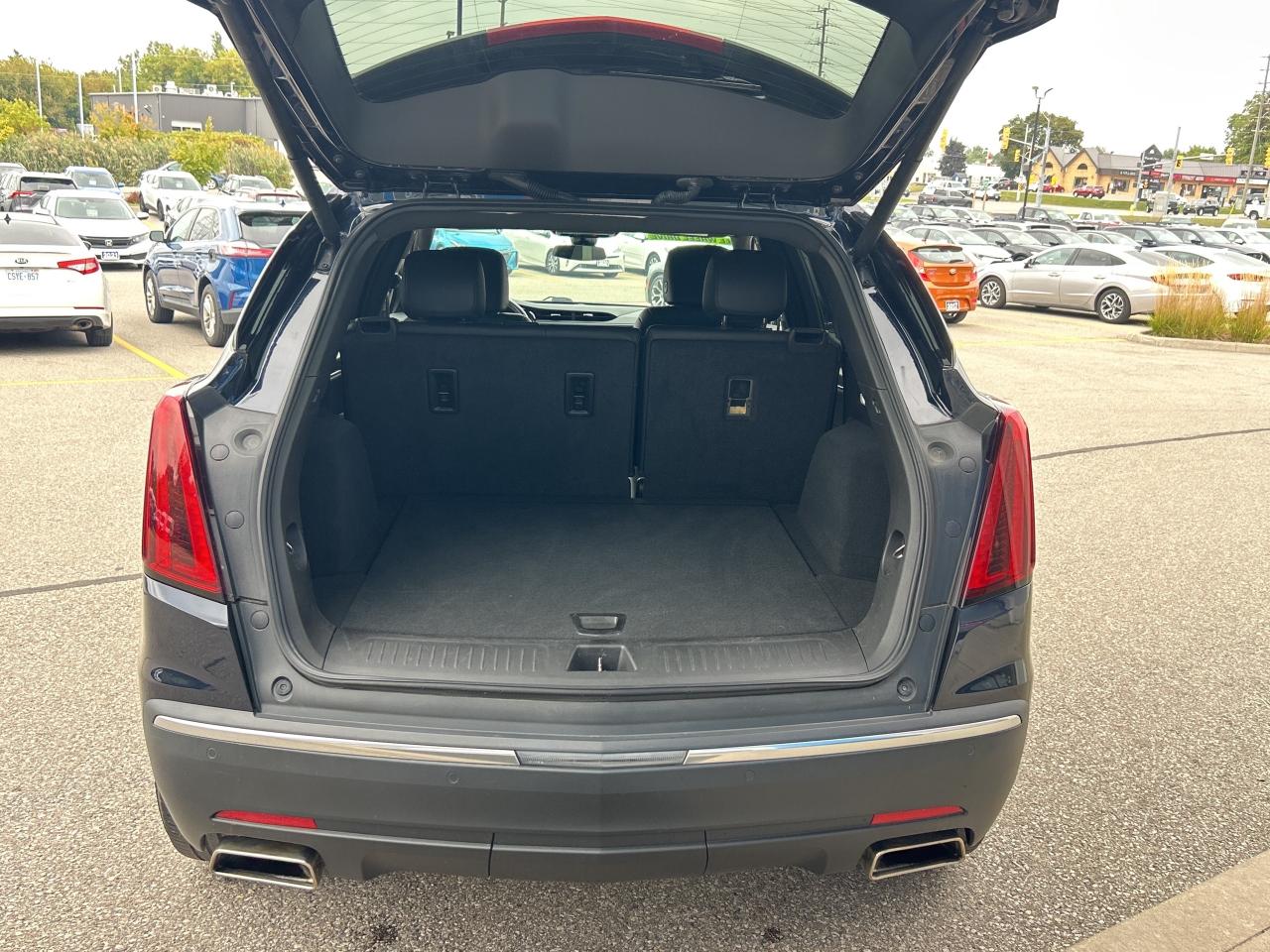 2021 Cadillac XT5 Luxury   Low KM   Clean Carfax Photo4