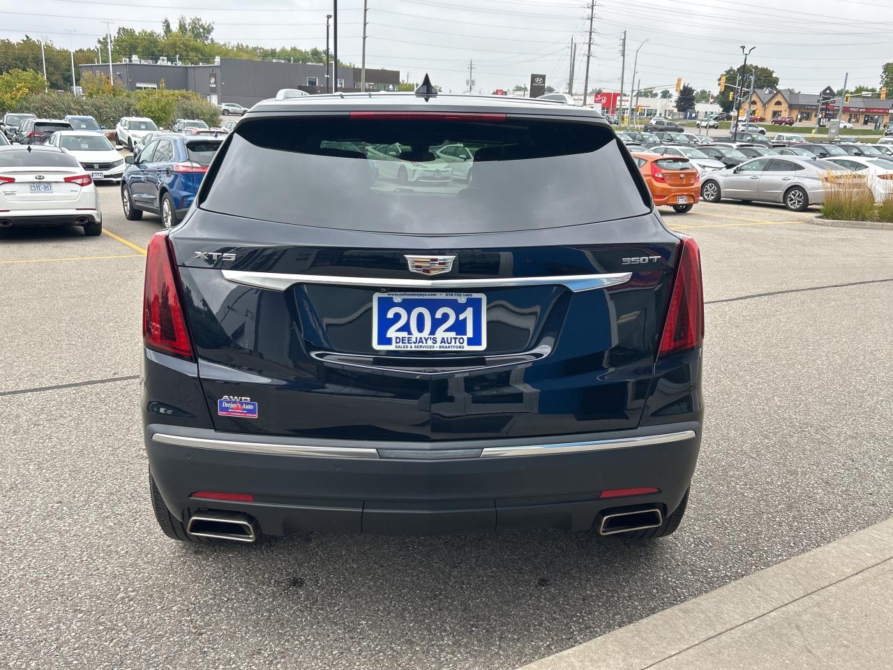 2021 Cadillac XT5 Luxury   Low KM   Clean Carfax Photo