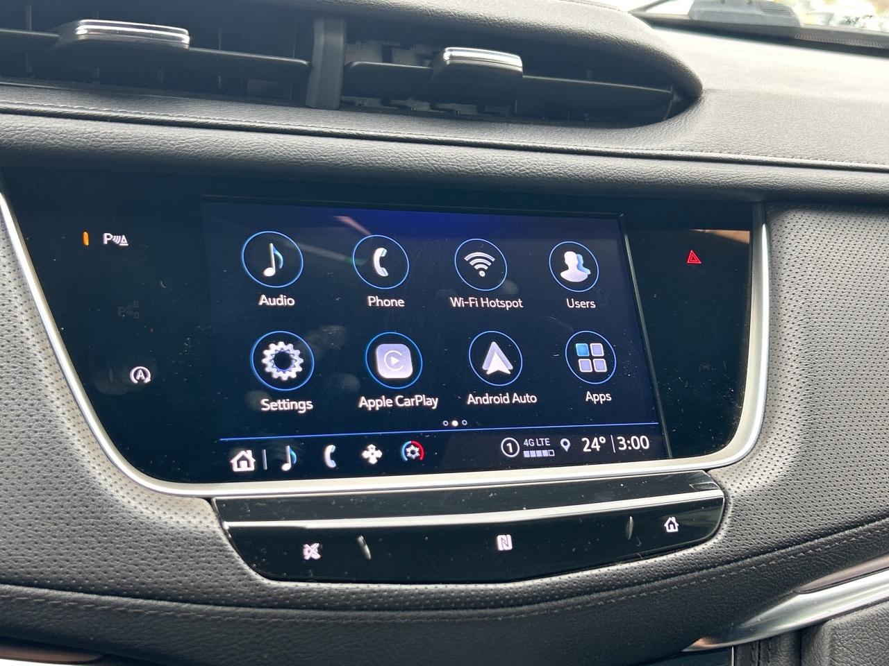 2021 Cadillac XT5 Luxury   Low KM   Clean Carfax Photo