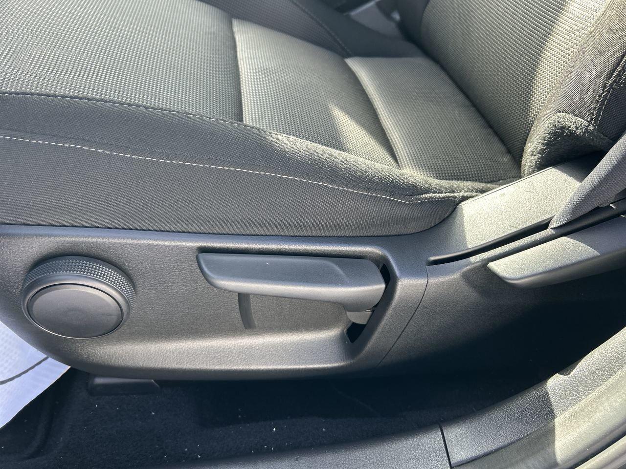 2021 Mazda CX-30 GS   The Perfect Blend of Style, Safety & Comfort Photo