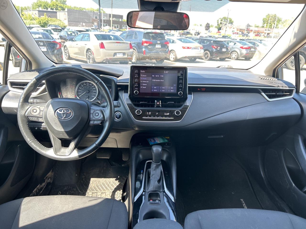 2021 Toyota Corolla LE CVT   Clean Carfax Photo