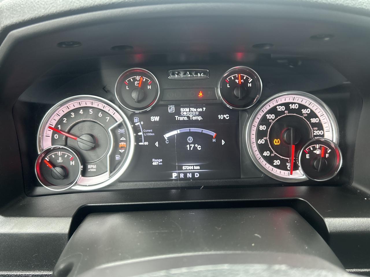 2022 RAM 1500 Classic SLT 4x4 Crew Cab 5'7 Box   Clean Carfax Photo