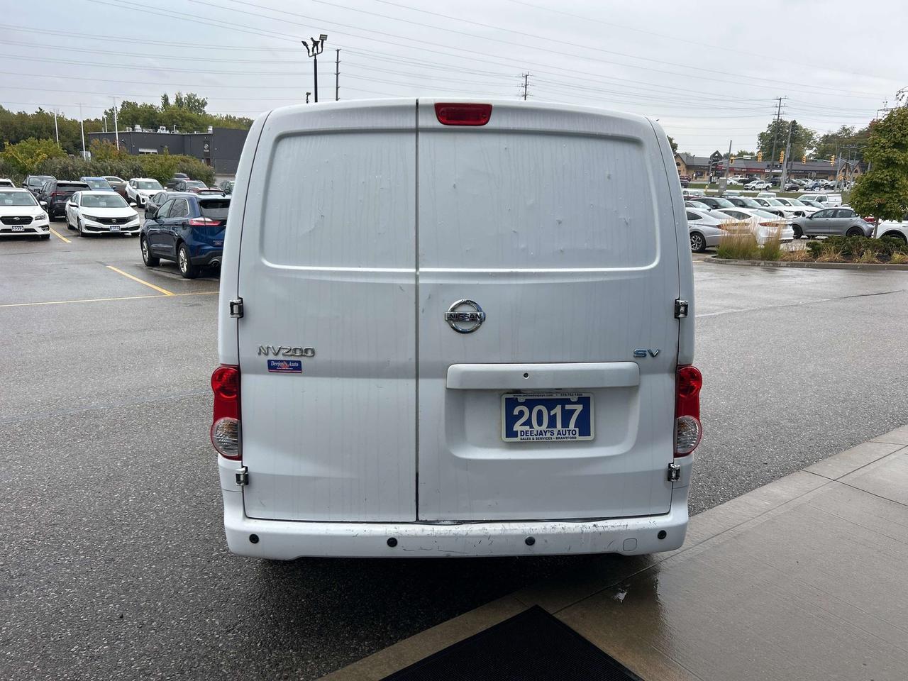 2017 Nissan NV200 2.0L SV FWD   Shelving   NAV   Clean Carfax Photo
