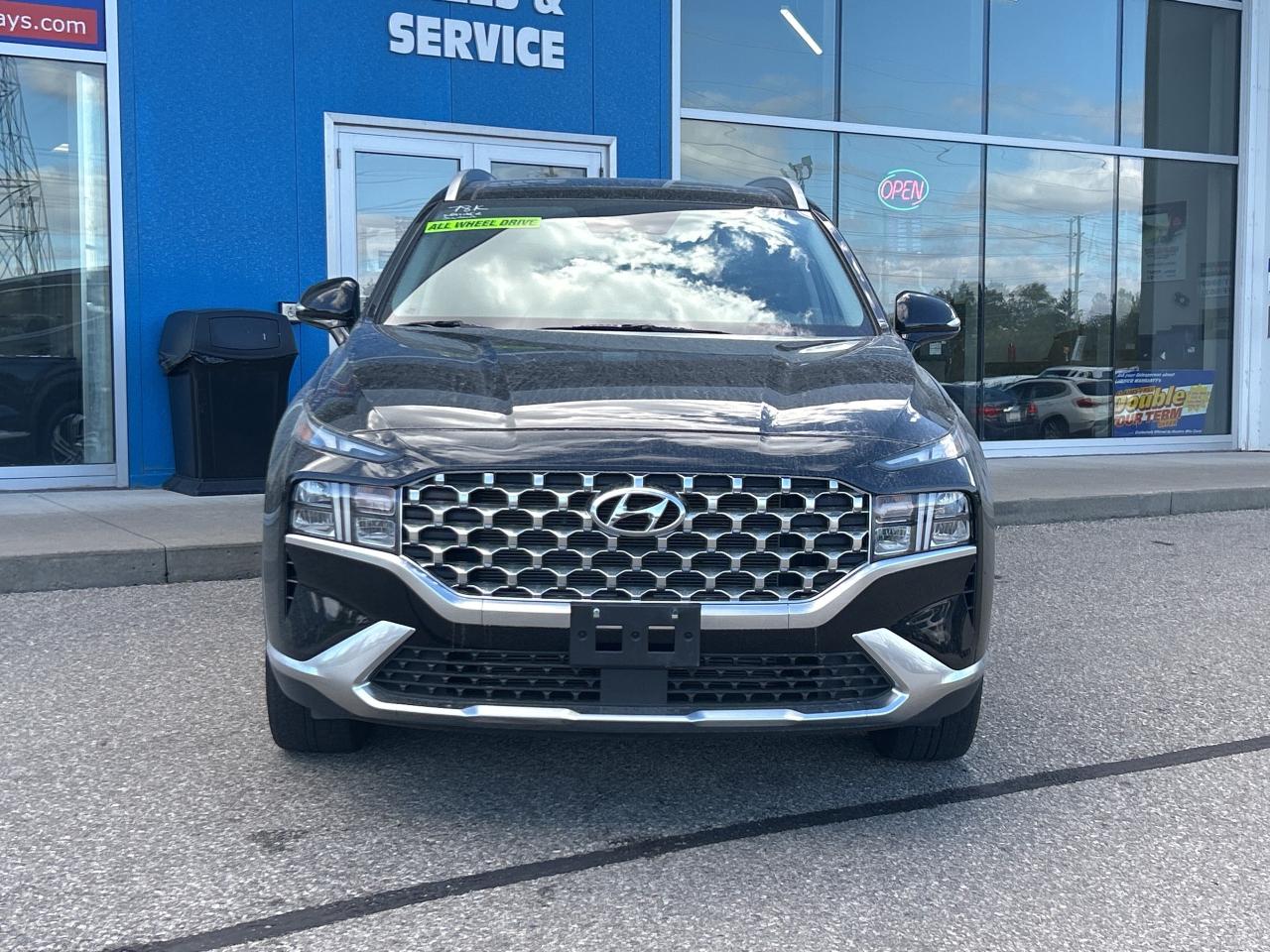 2022 Hyundai Santa Fe Preferred   Pano Roof   Leather   Clean Carfax Photo