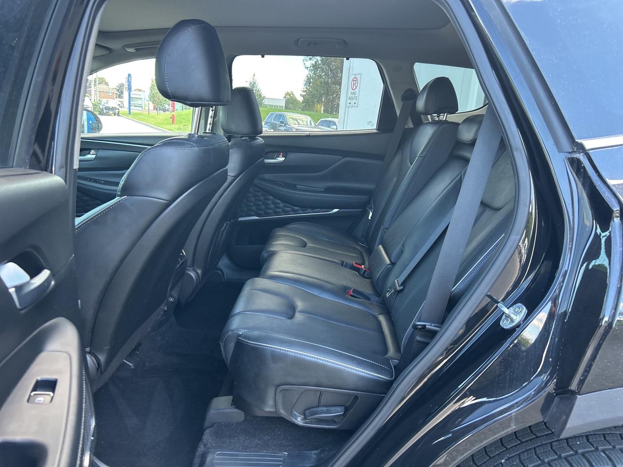 2022 Hyundai Santa Fe Preferred   Pano Roof   Leather   Clean Carfax Photo