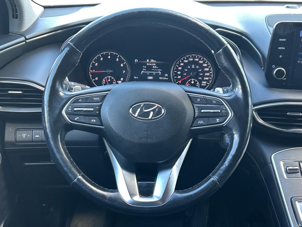 2022 Hyundai Santa Fe Preferred   Pano Roof   Leather   Clean Carfax Photo