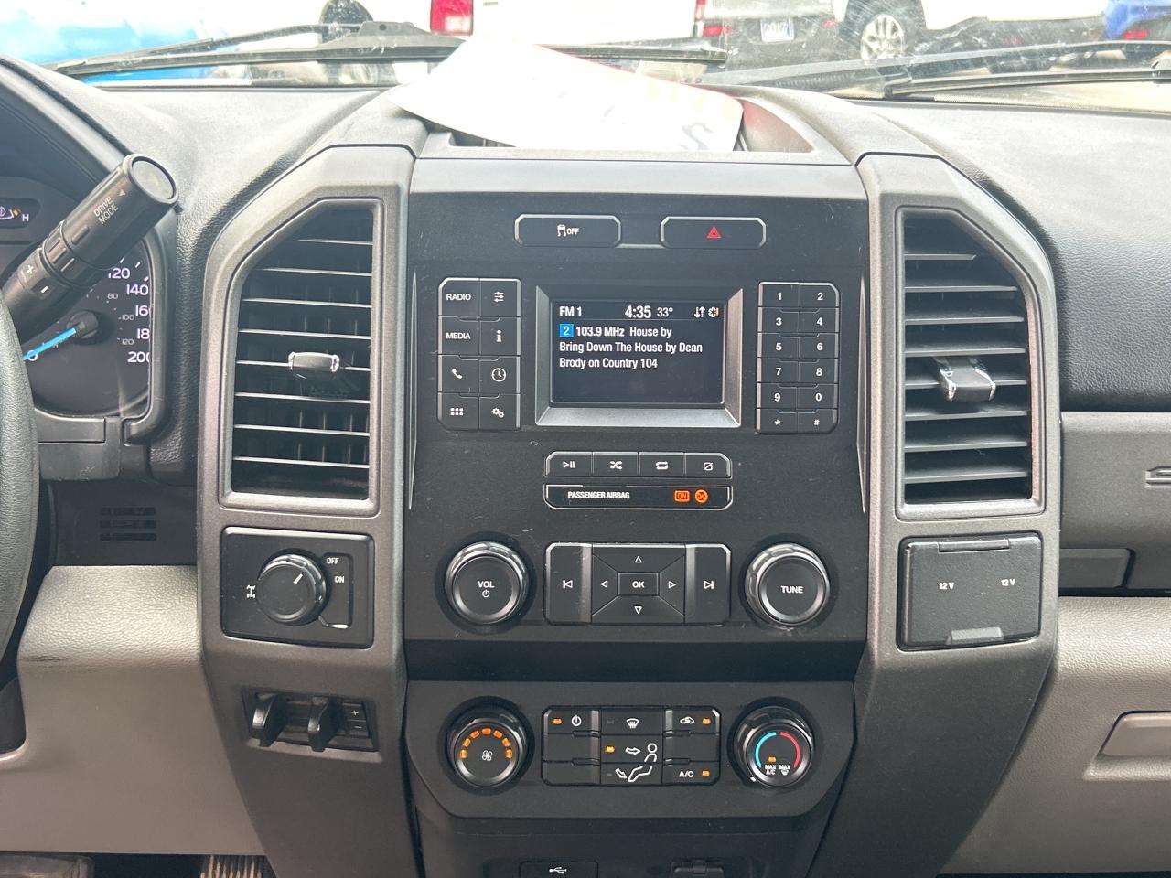 2020 Ford F-350 XL 2WD Crew Cab 8' Box   6 Pass   Clean Carfax Photo