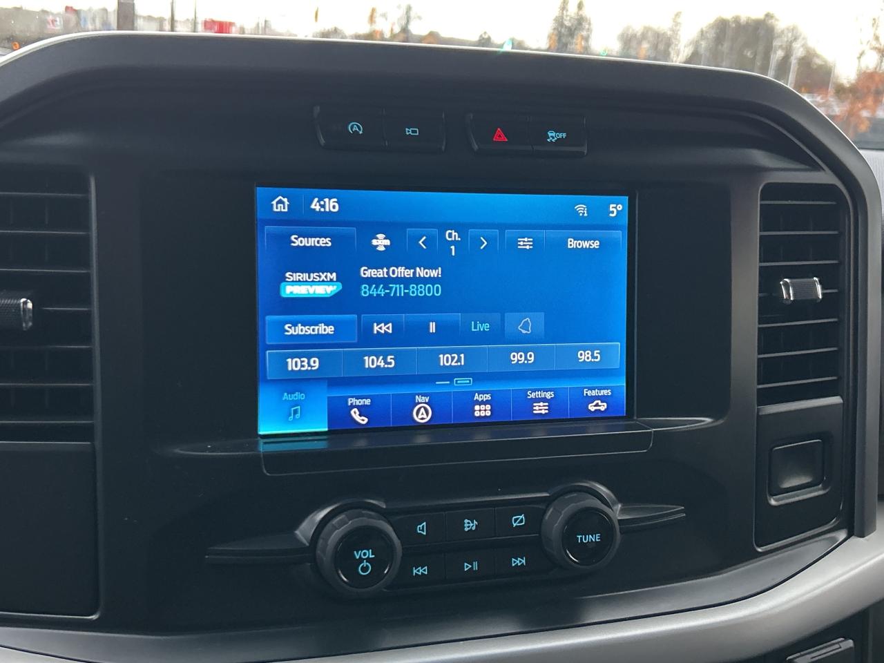 2022 Ford F-150 XLT SuperCrew 5.5' Box   NAV   Clean Carfax Photo