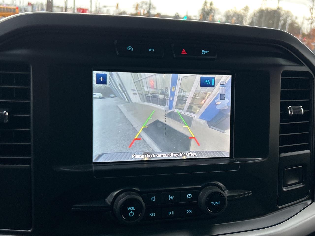 2022 Ford F-150 XLT SuperCrew 5.5' Box   NAV   Clean Carfax Photo