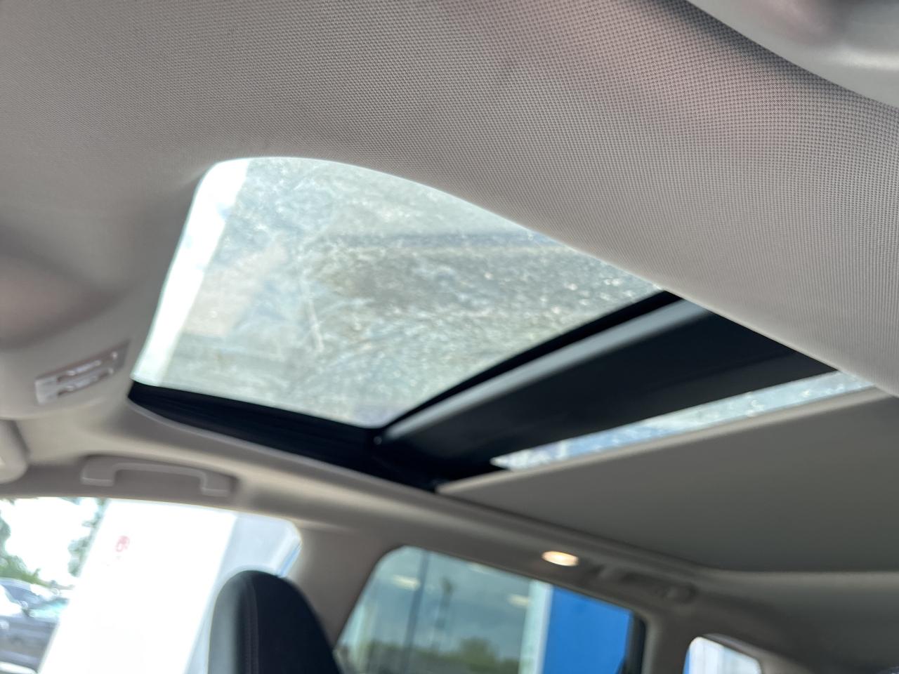 2019 Nissan Murano SV   Nav   Panoramic Roof   Clean Carfax Photo