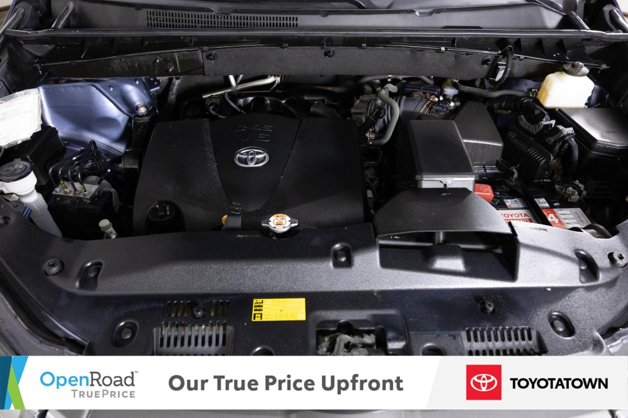 2018 Toyota Highlander XLE! LOADED! ACCIDENT FREE! Photo
