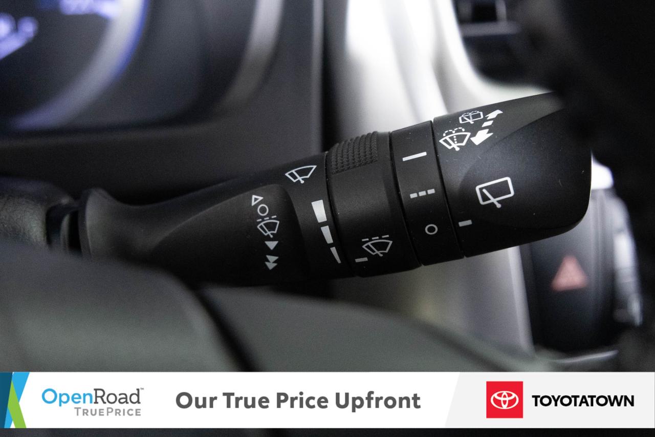 2018 Toyota Highlander XLE! LOADED! ACCIDENT FREE! Photo