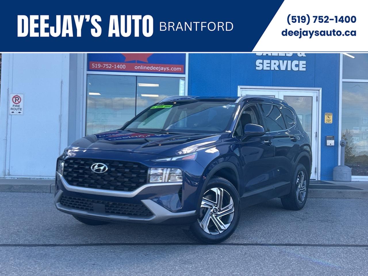 2021 Hyundai Santa Fe Essential   Clean Carfax Photo0