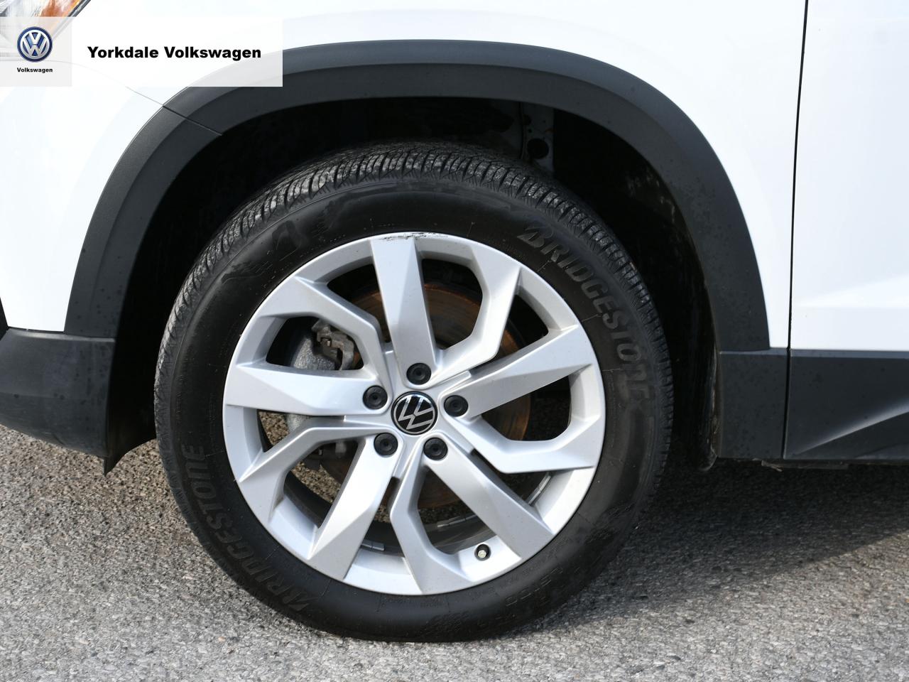 2022 Volkswagen Taos  Photo