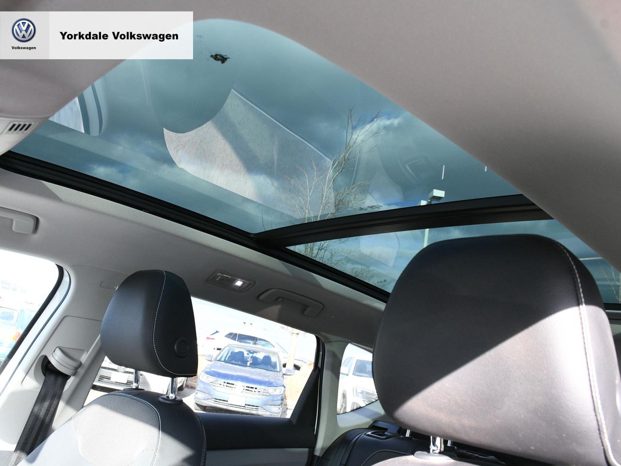 2022 Volkswagen Taos  Photo