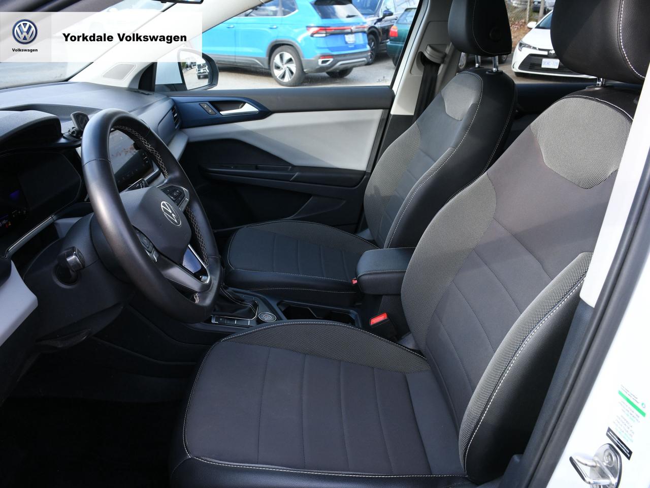 2022 Volkswagen Taos  Photo