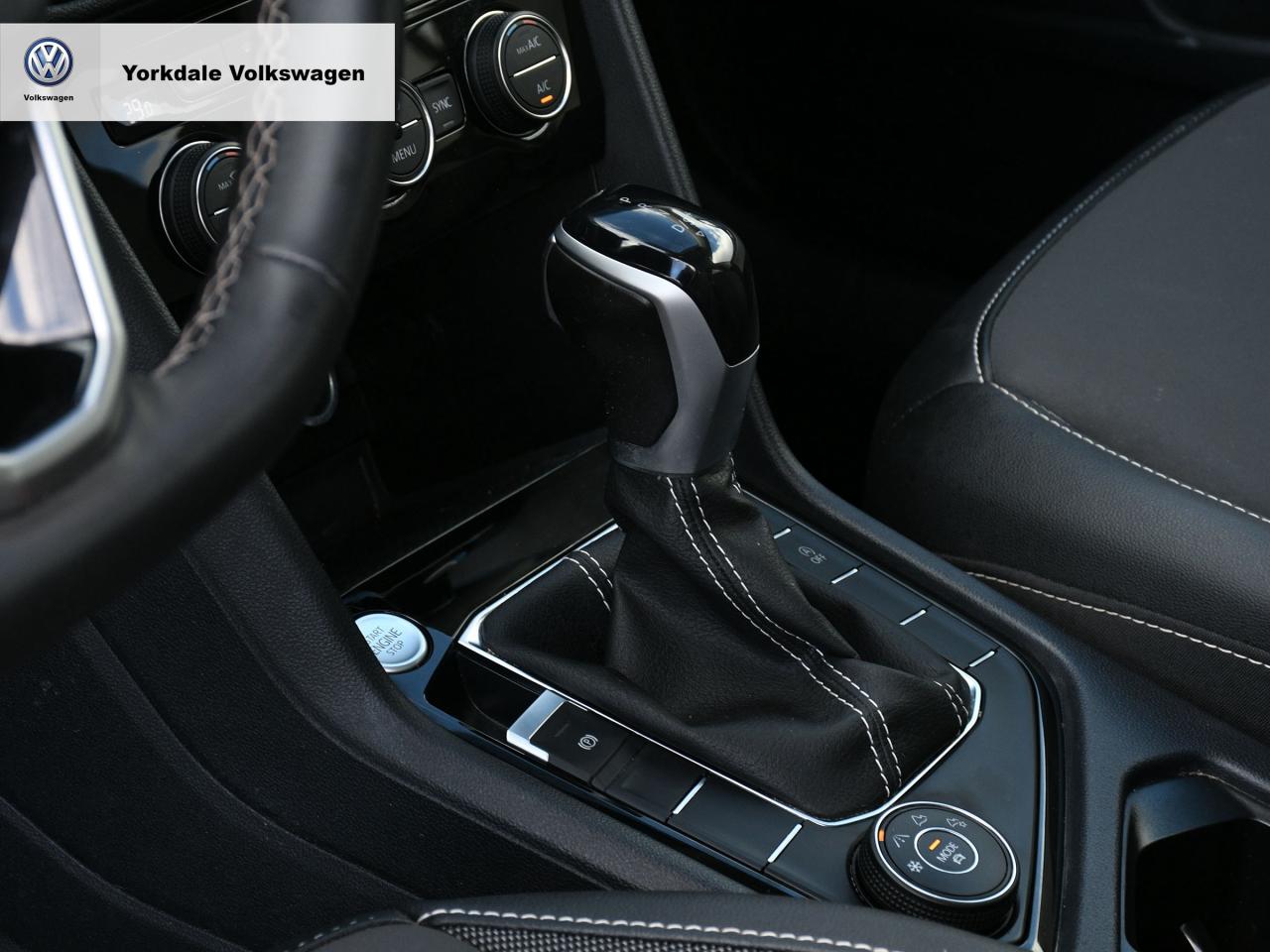 2022 Volkswagen Taos  Photo