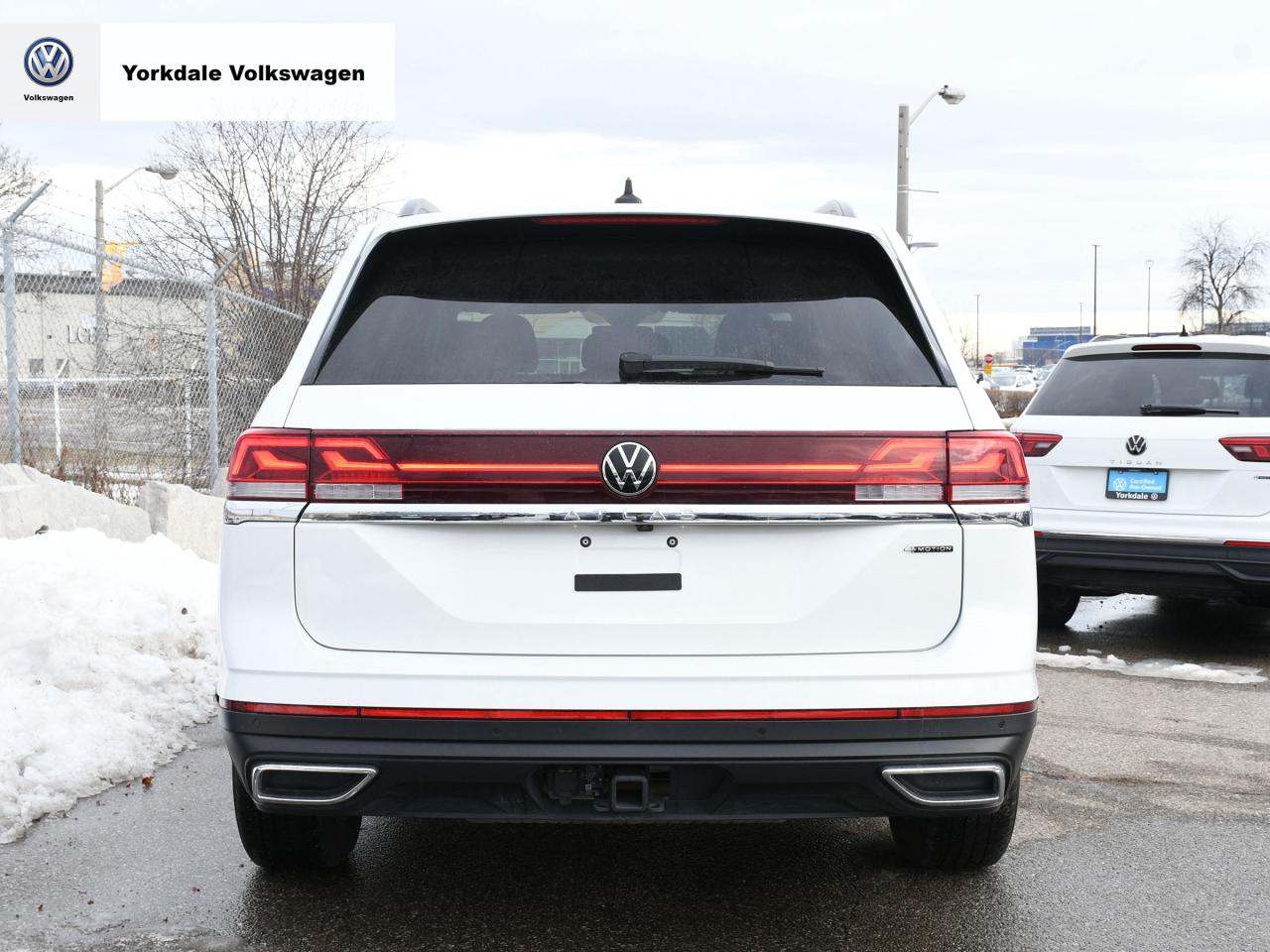 2025 Volkswagen Atlas  Photo4