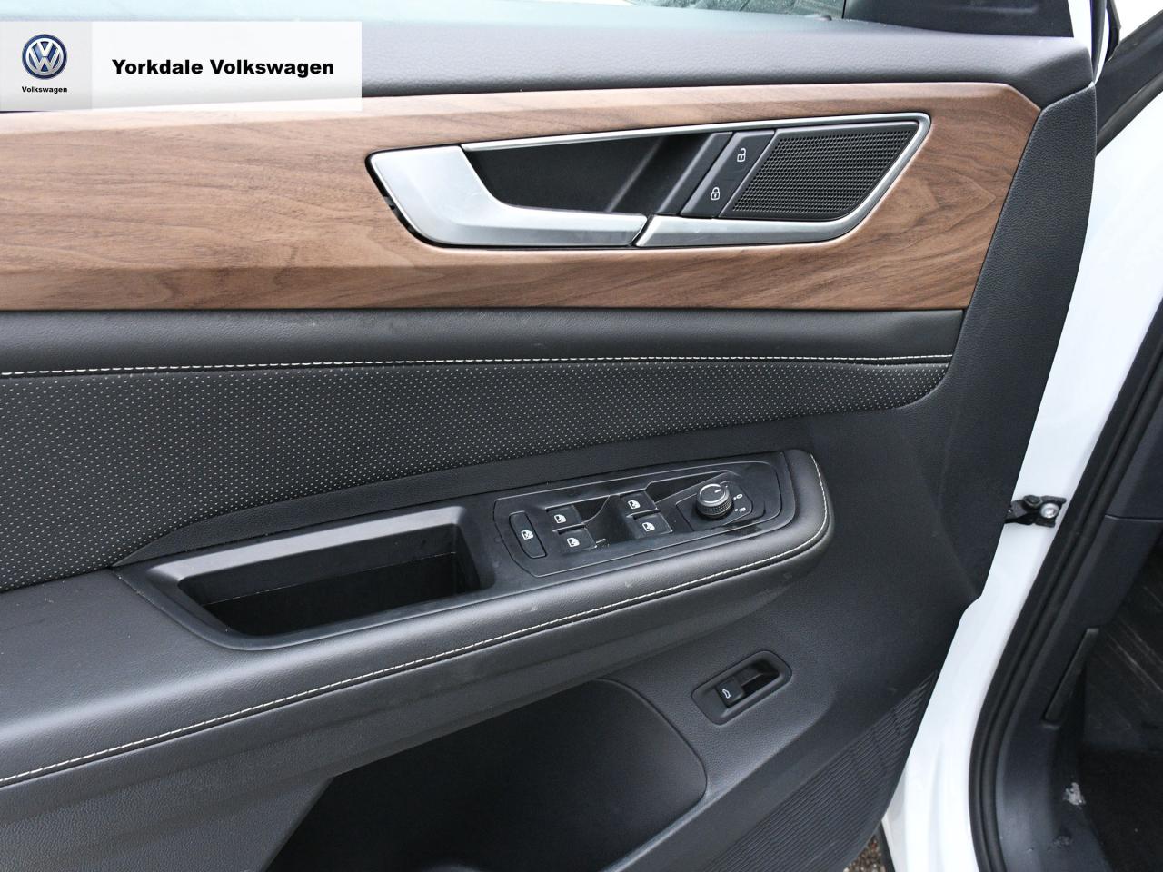 2025 Volkswagen Atlas  Photo