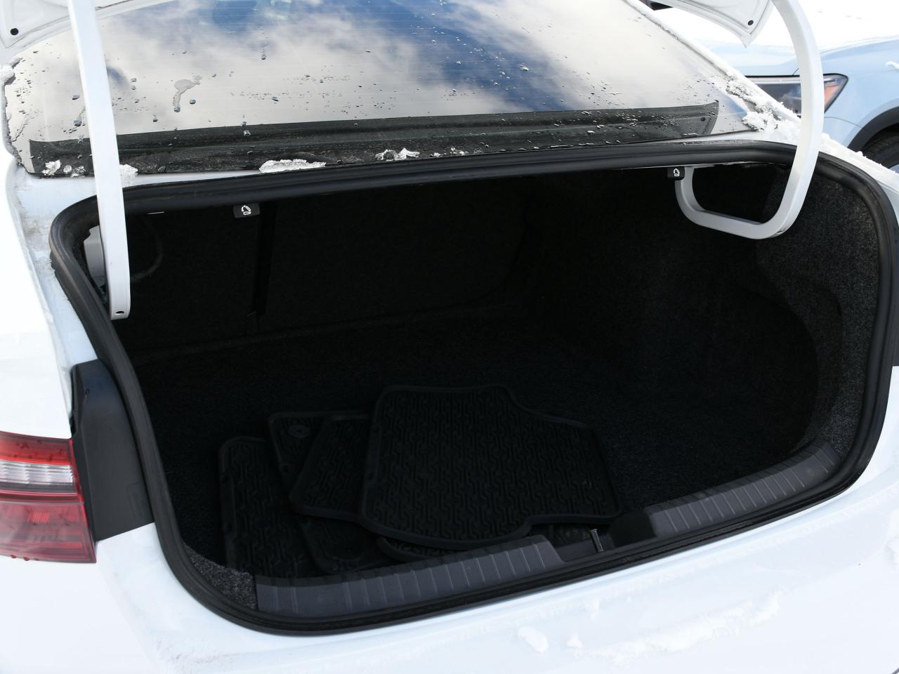 2021 Volkswagen Jetta  Photo