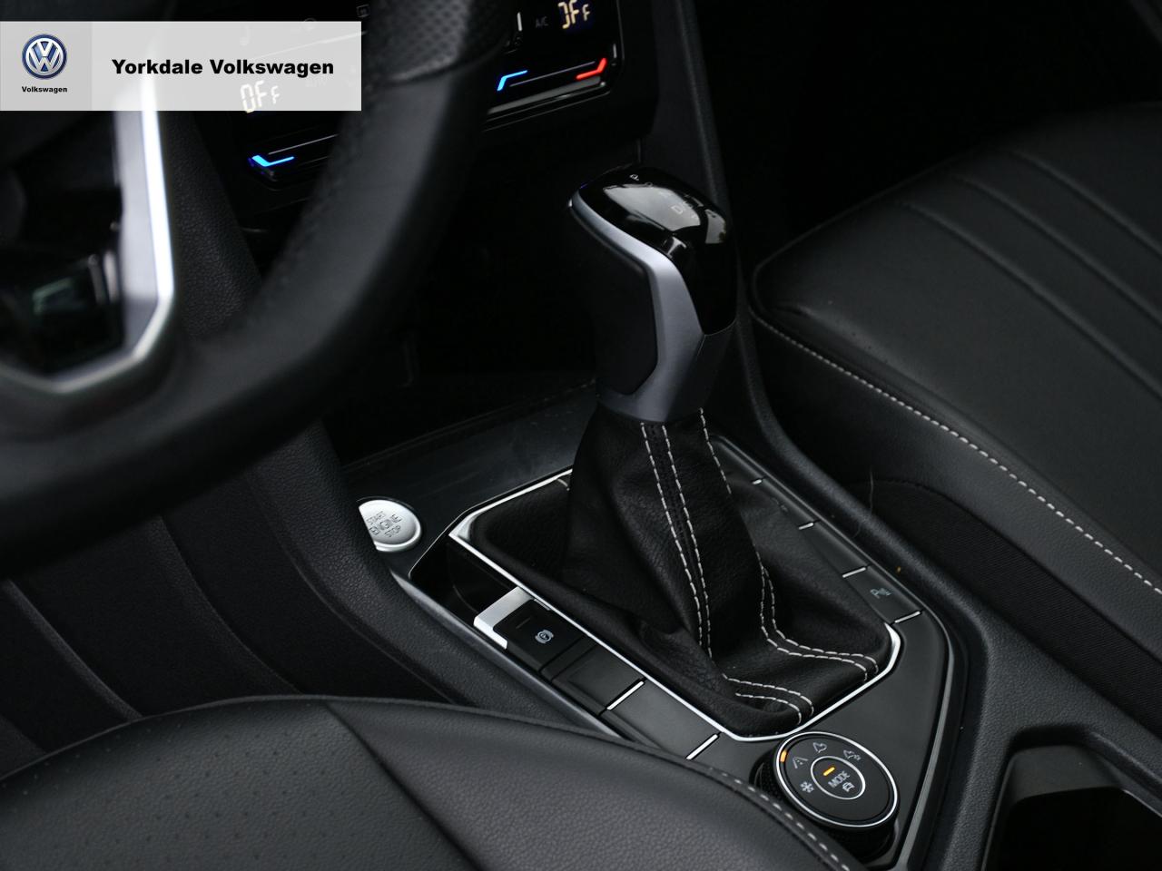 2024 Volkswagen Tiguan  Photo