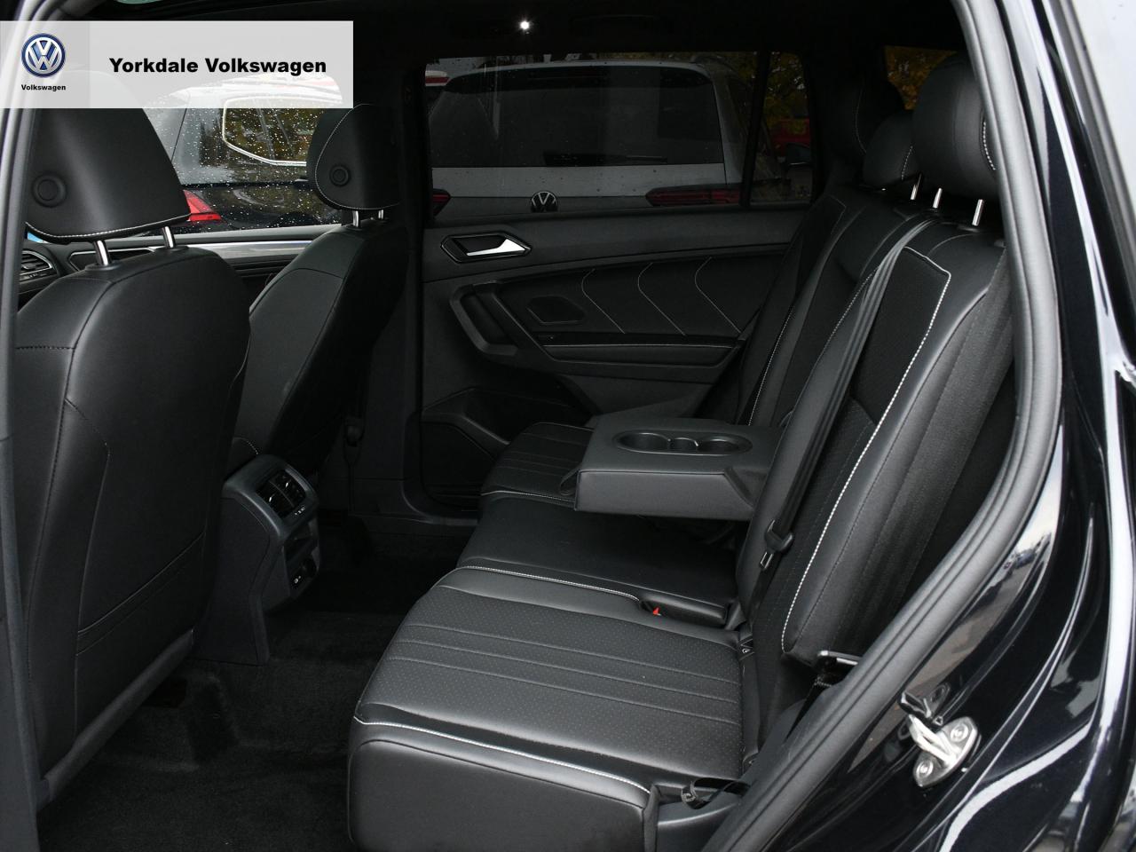 2024 Volkswagen Tiguan  Photo