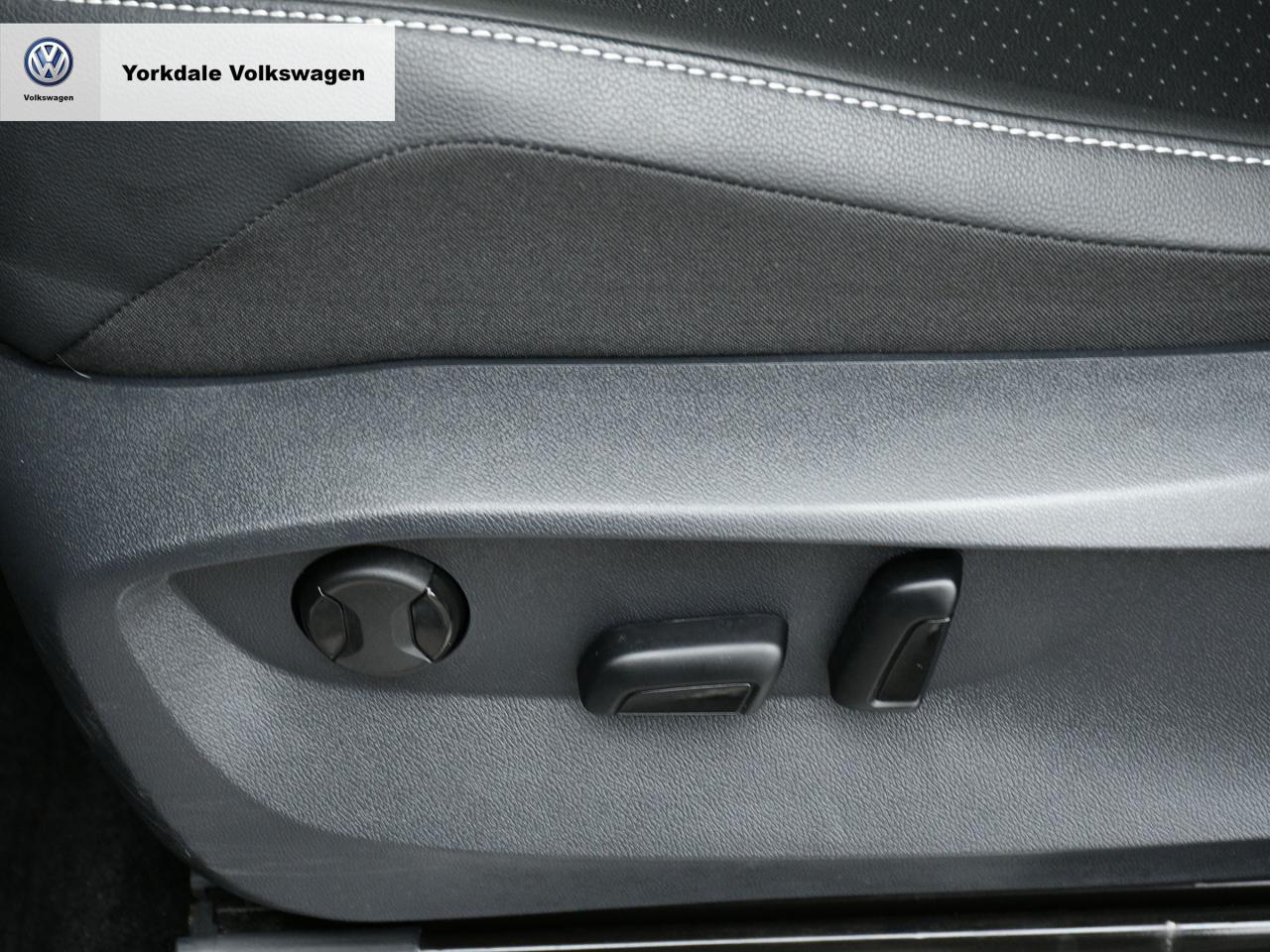 2024 Volkswagen Tiguan  Photo