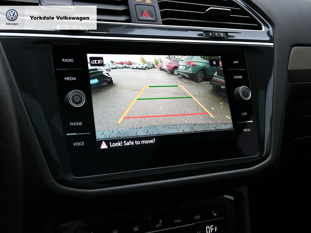 2024 Volkswagen Tiguan  Photo