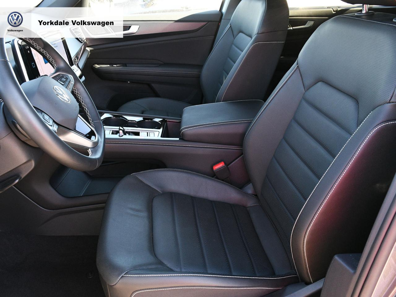 2025 Volkswagen Atlas Cross Sport  Photo