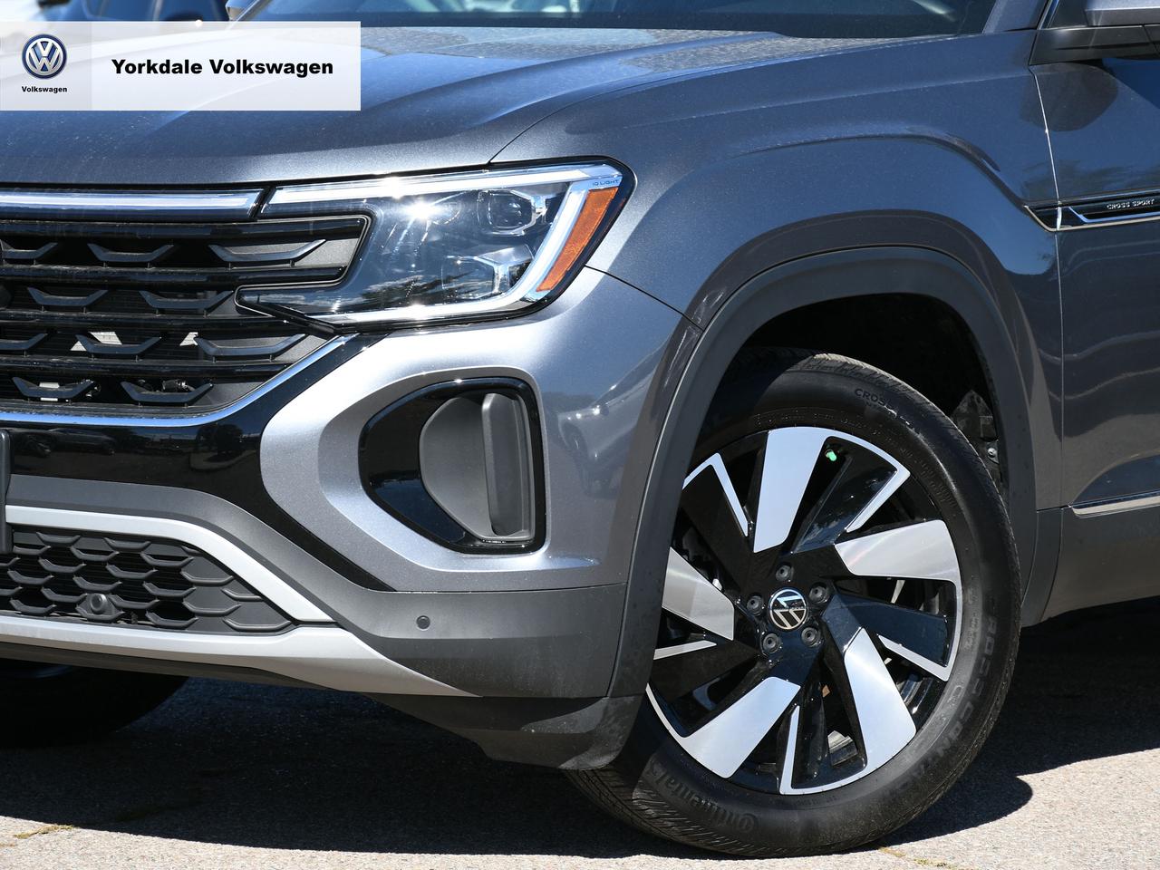 2025 Volkswagen Atlas Cross Sport  Photo