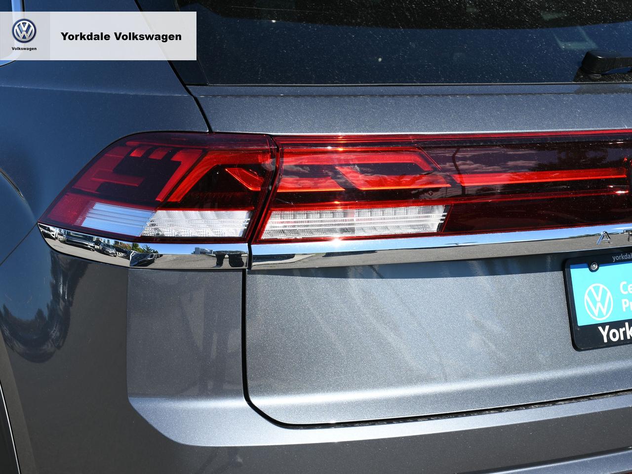 2025 Volkswagen Atlas Cross Sport  Photo