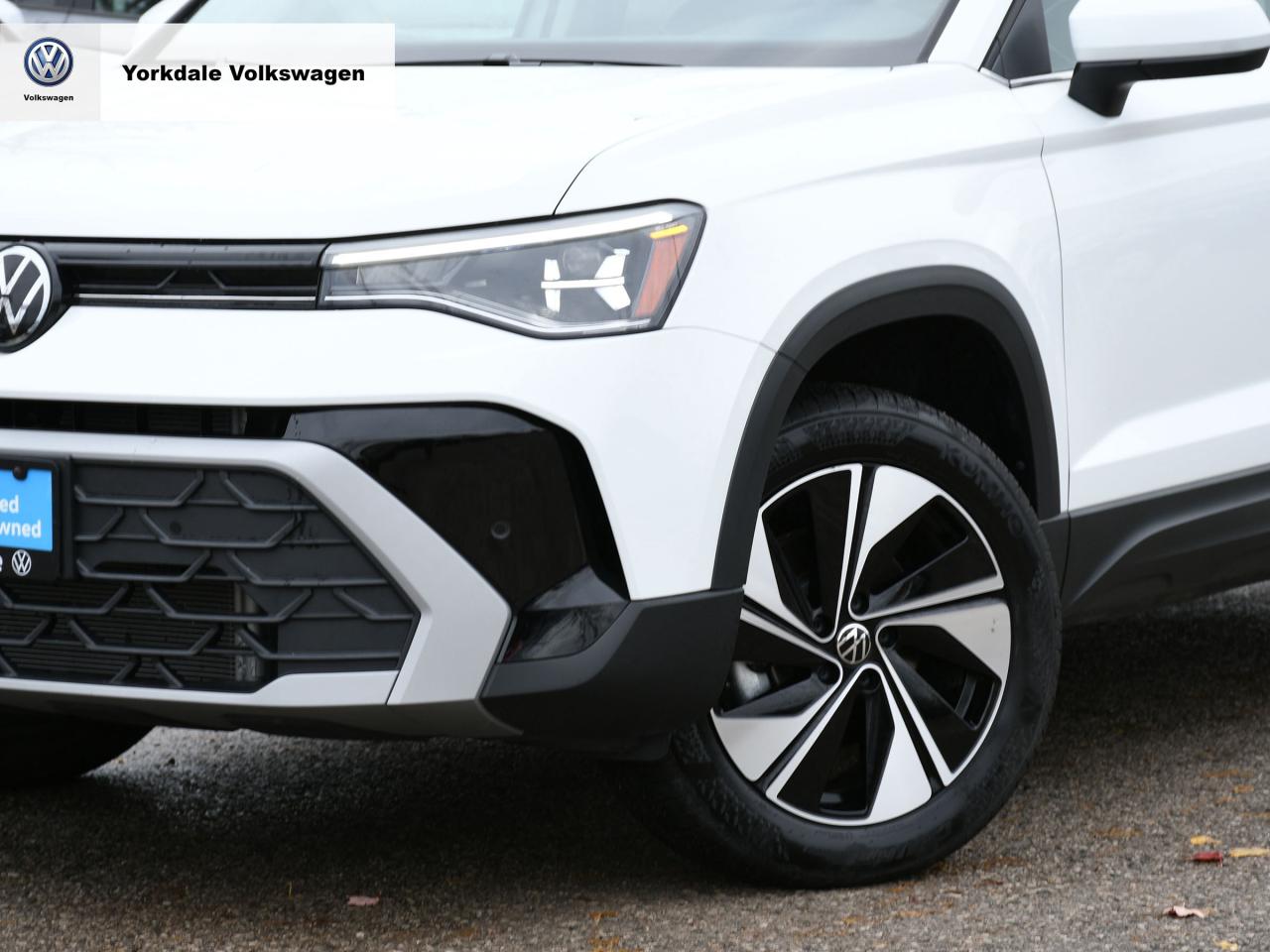 2025 Volkswagen Taos  Photo